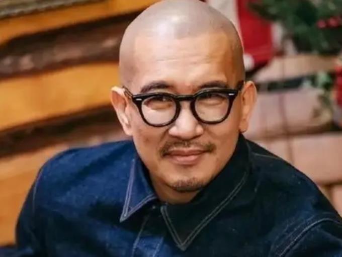 大S的现任老公具俊晔举办了粉丝见面会,现场却非常惨淡,真的很尴尬