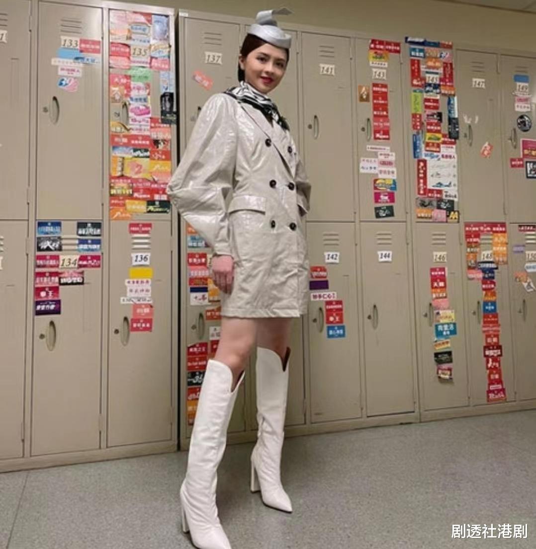 TVB|入行两年即上位!TVB新晋小花曝公司底层竞争大,经济拮据要做兼职