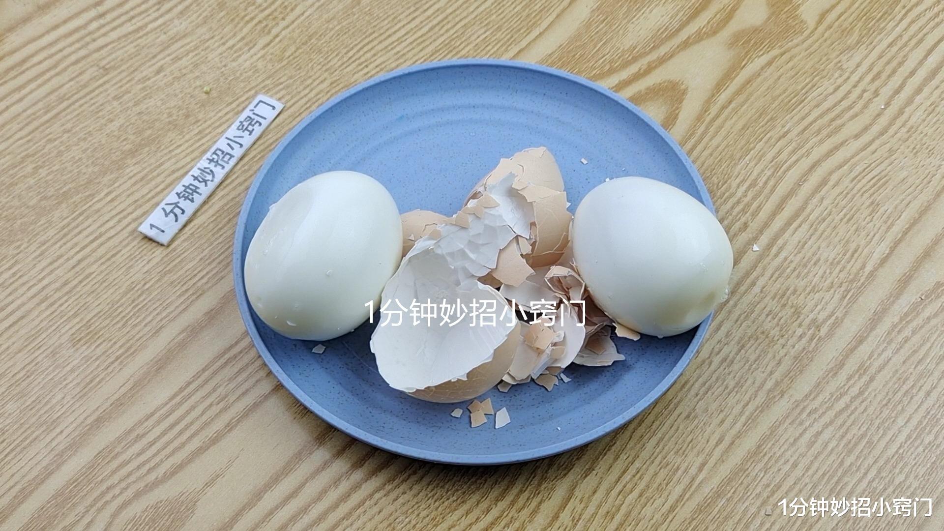 鸡蛋|鸡蛋是挑大的好还是小的好?养殖户说漏嘴,以后别买错了