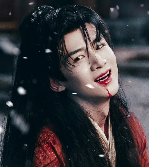 一夜飞升男顶流,他配吗?