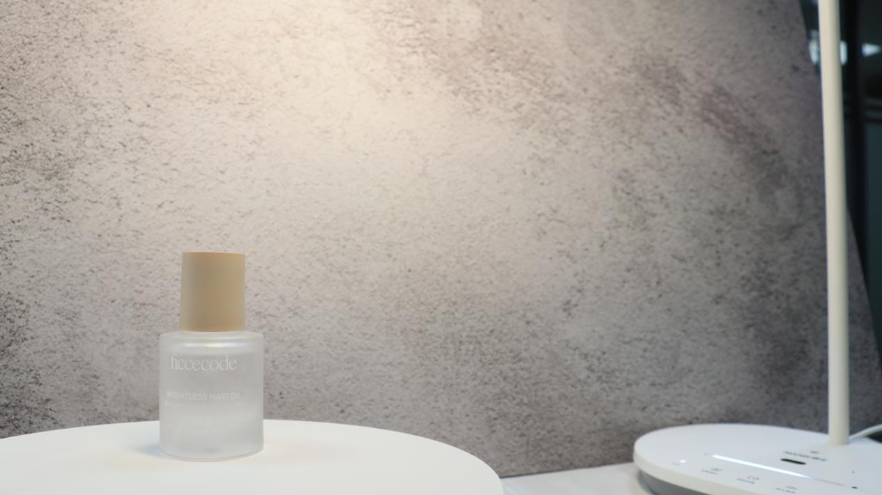 护发精油对头发有用吗?专业造型师教你护发精油正确用法