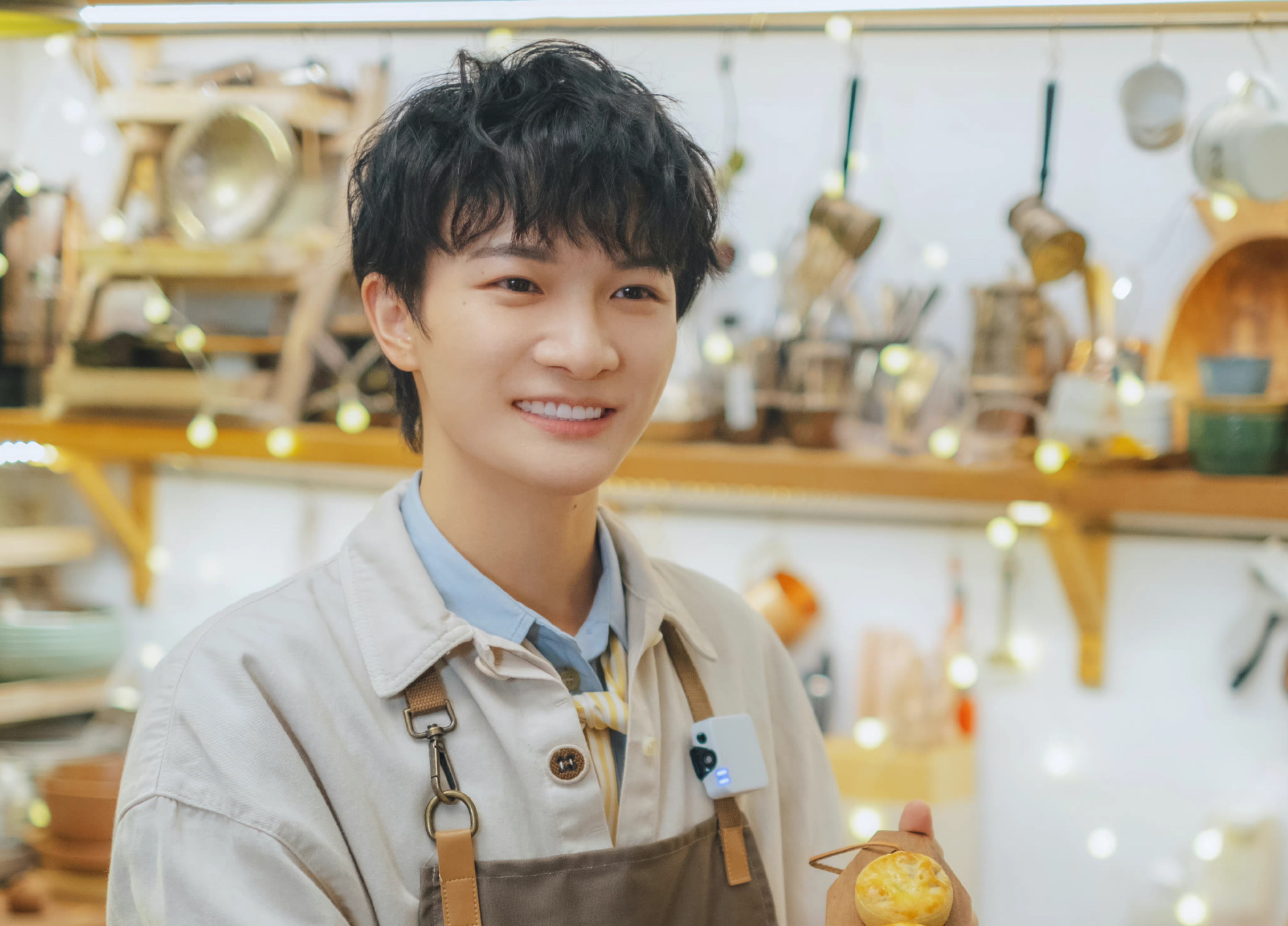 周深|经典再现！奔跑吧周深演唱灯火里的中国，规则改动引争议！