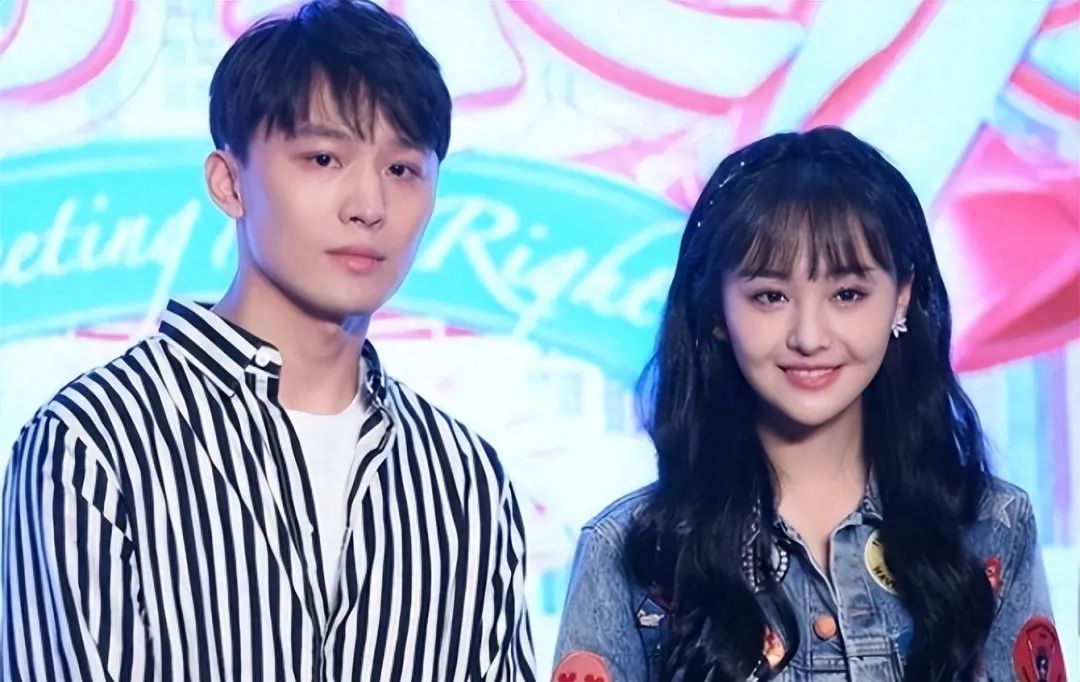 有种“整容”叫郑爽退网，被封杀两年后，她发胖秃头就像换了个人！