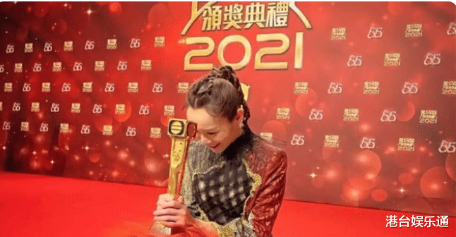 周冬雨|TVB花旦李佳芯:年薪疑似7位数,即将再度主演电视剧