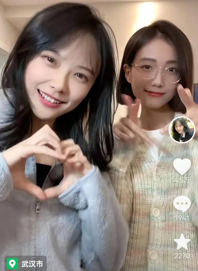 教育业|翻车来得太快,黄老师的“挖呀挖”遭官媒封杀,背后“推手”浮现