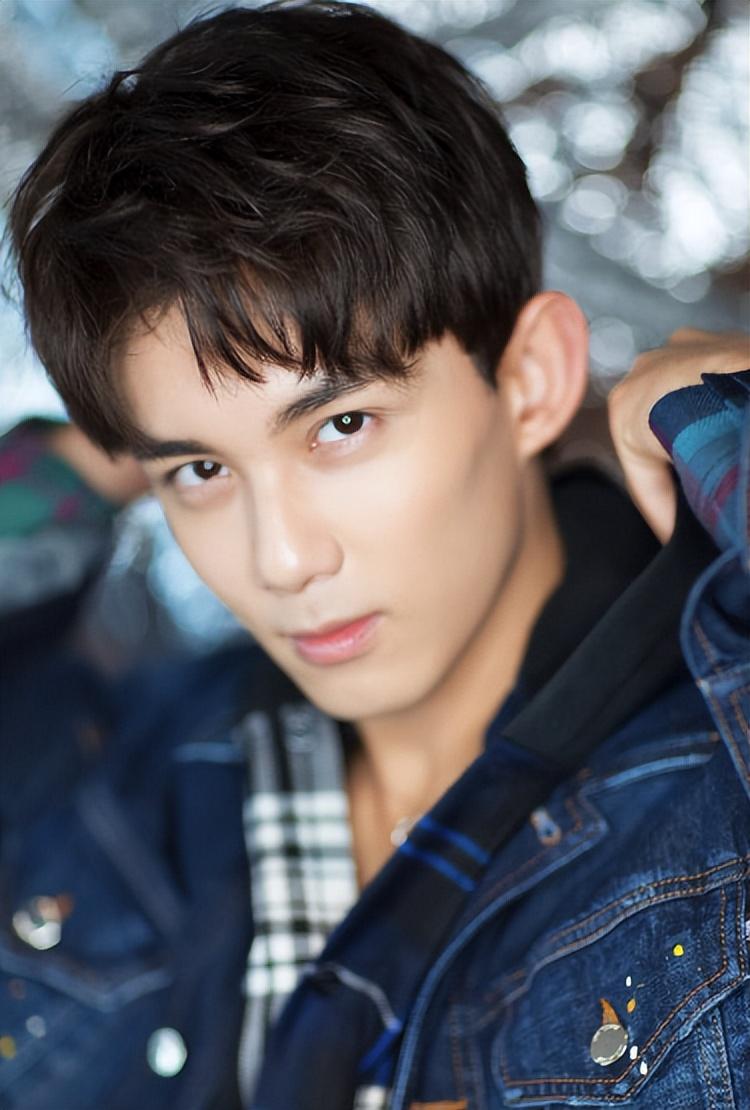 吴磊的“落魄”，是娱乐圈的“悲哀”