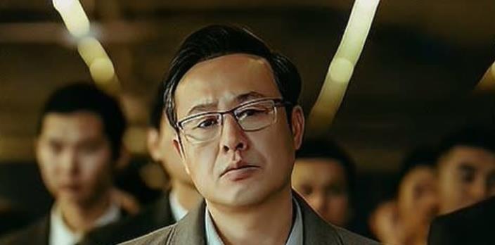 狂飙|《狂飙》配角疯狂捞金的样子，将娱乐圈的急功近利表现得淋漓尽致！