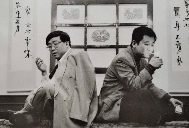 2001年梁左去世,留下孤儿寡母还有百万债务,英达有没有帮大舅哥