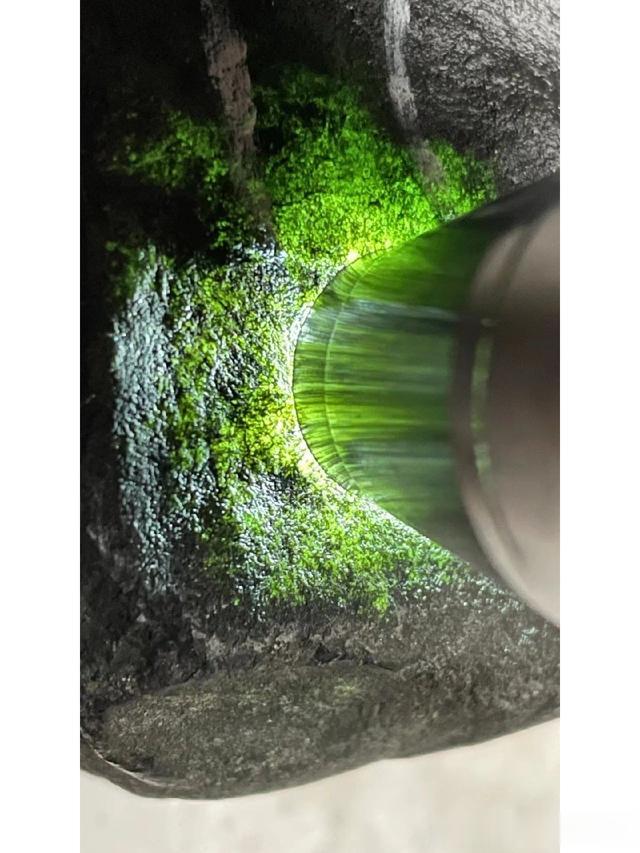 |你会懂得通过翡翠原石光感来判断内部品质吗