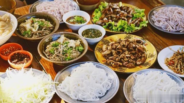 芒市|中国唯一以单字命名的城市,原来是个小众宝藏目的地!