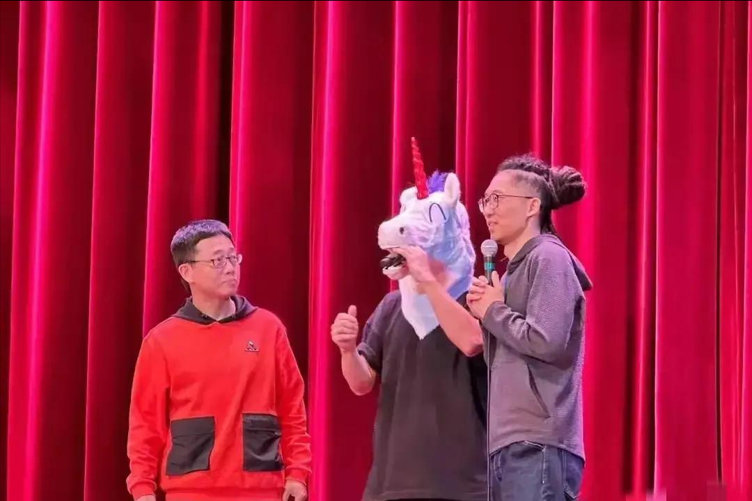 池子|尊重祖国是基本原则，池子美国脱口秀：无耻言行引愤怒，建议封杀