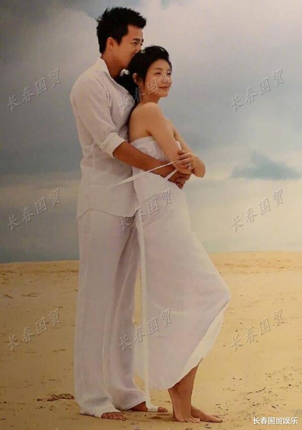 汪小菲|汪小菲大S结婚照曝光,相识20天订婚一个月领证,可谓一见钟情