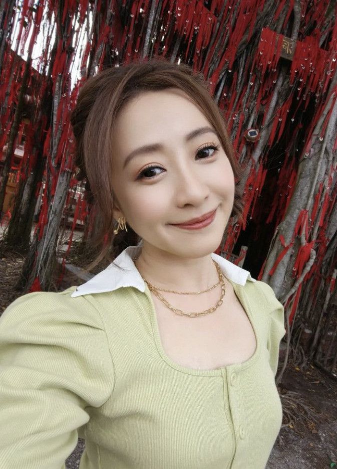 37岁女星庄群施片场猝死！曝死亡原因：吹头发温度太高，血管爆裂