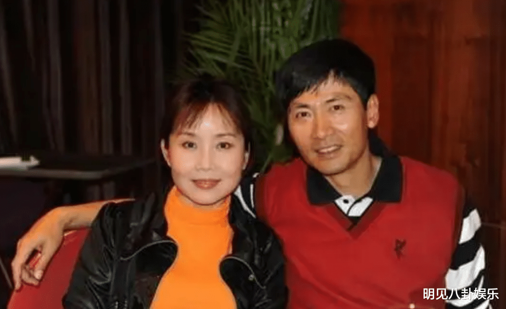 陆剑民|他出道31年不温不火，却因老婆一首歌成春晚常客，他就是陆剑民