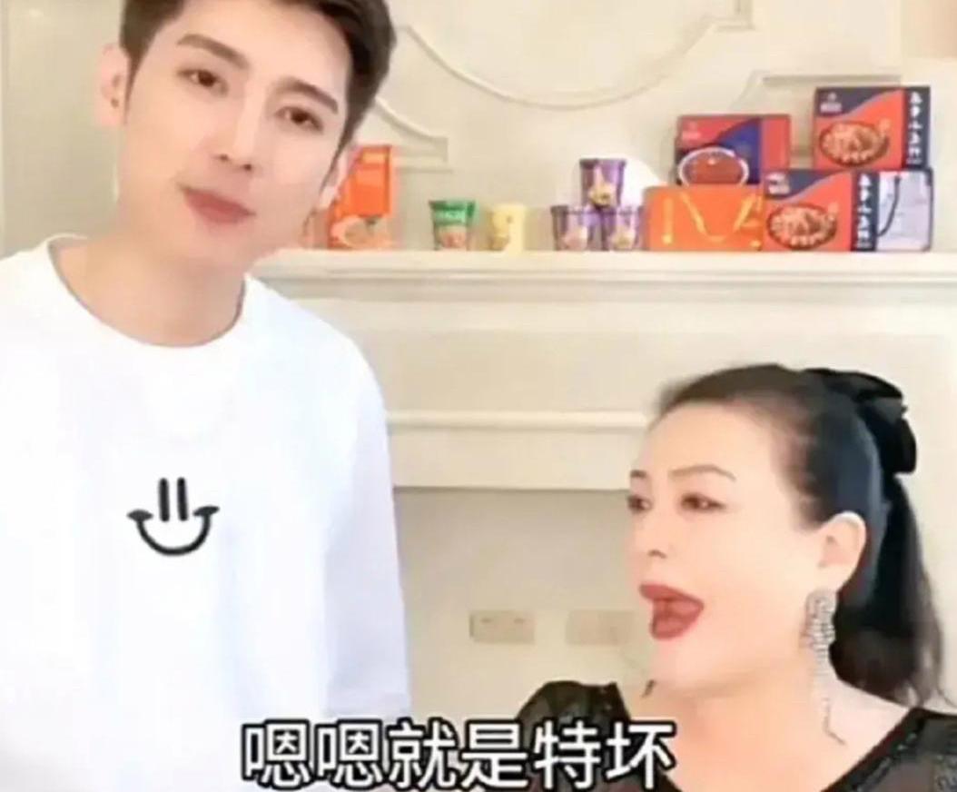 |汪小菲晒子女正面照被大S提告，张兰发声回应：她是没底线的坏