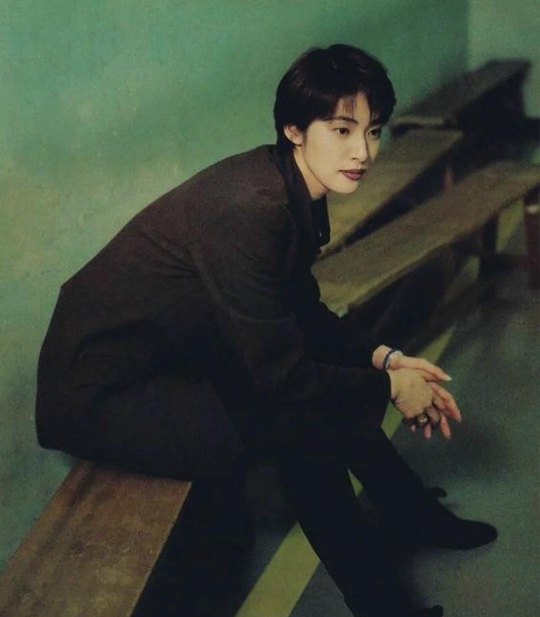 女生男相竟是大富大贵相 但有人美颜盛世 有人被说太丑 差距真的大