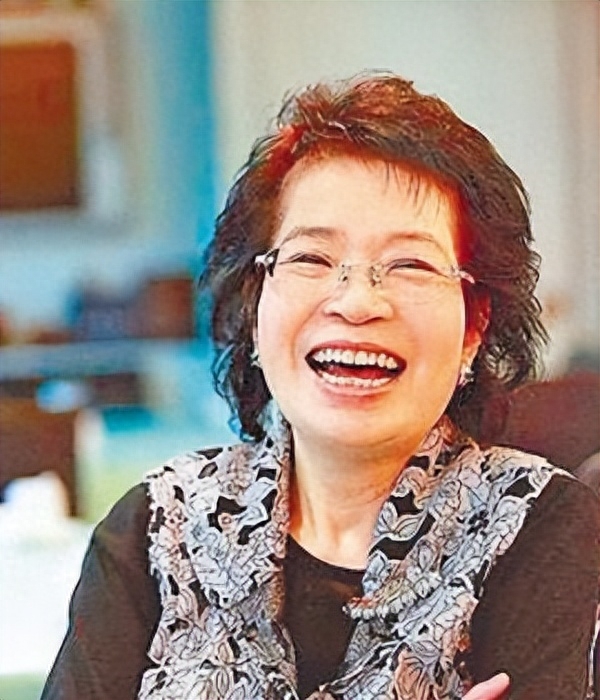 原来她早已离世，本以为她已退休享福，实际61岁时就患病而亡