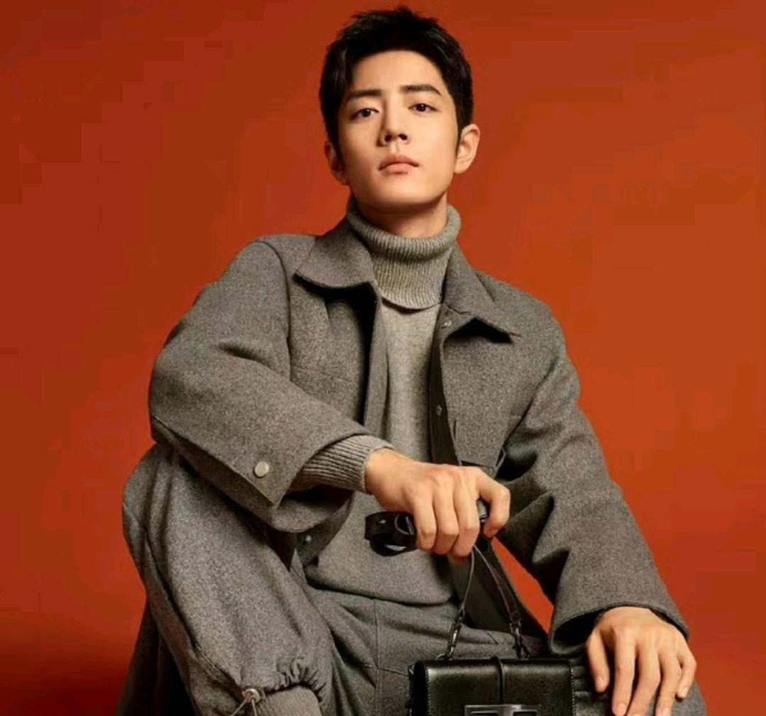 肖战|主持人透露《微博之夜》明星阵容！肖战待定状态，压轴官宣