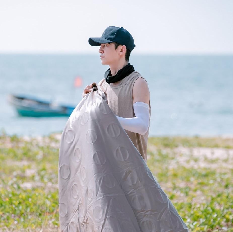 金·卡戴珊|《向往7》5人海报官宣!从C位看端倪:本季一家之主由谁担任