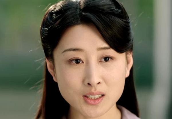 杭州|《破晓东方》差评如潮,选角存在很大问题,着三条感情线也是败笔