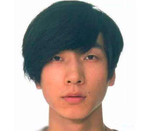 张亮|“男神”张亮困局:从红极一时,到“失业”,一手好牌就这样糊了?