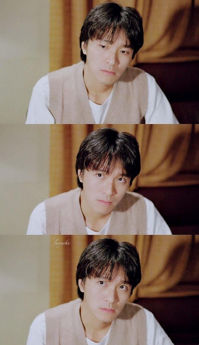 周星驰体验离子烫黑长直照片真“婀娜”！星爷扮女人正面照片并不少