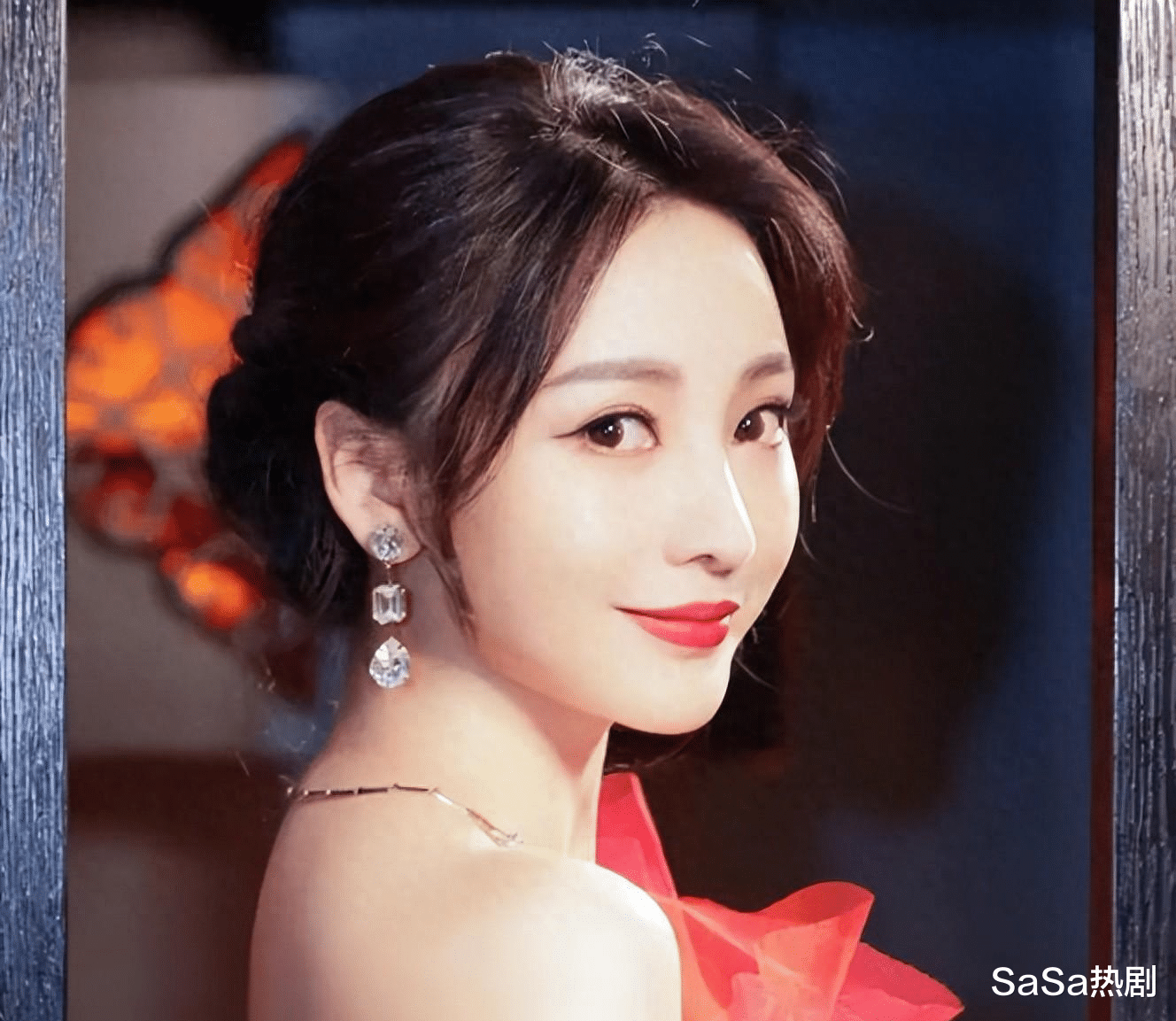 柳岩44岁还不结婚？她太渴望爱情了，她也做好了单身到老的准备