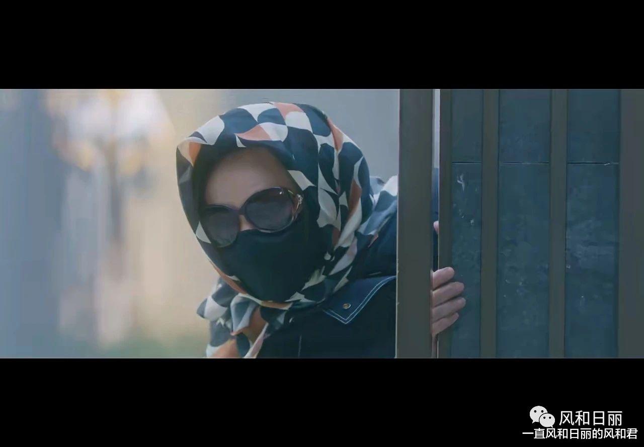 国产都市剧什么时候开始流行包头巾装侦探的？