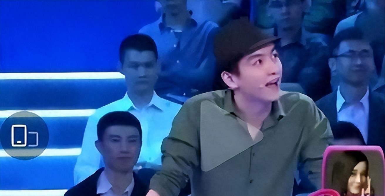 陈晓袁姗姗10年前聊天曝光，内容很露骨，网友：赵丽颖终于清白