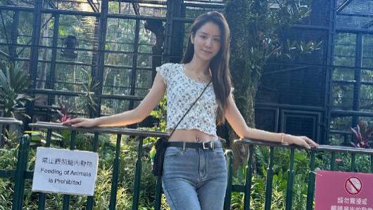 张馨月带3岁格格回爷爷家，林峰爸妈对孙女十分宠爱