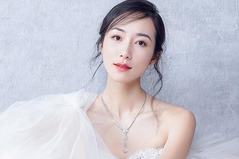 表面是艺人,实际家里有矿的4位女星!她们最不怕的就是潜规则