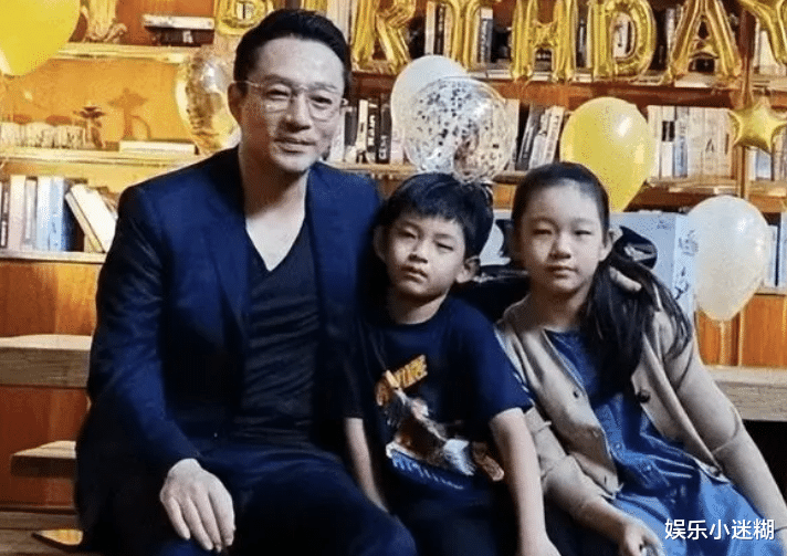 张兰摊上大事!卖货被禁后,晒孙子正脸博热度,恐被大S索赔750W