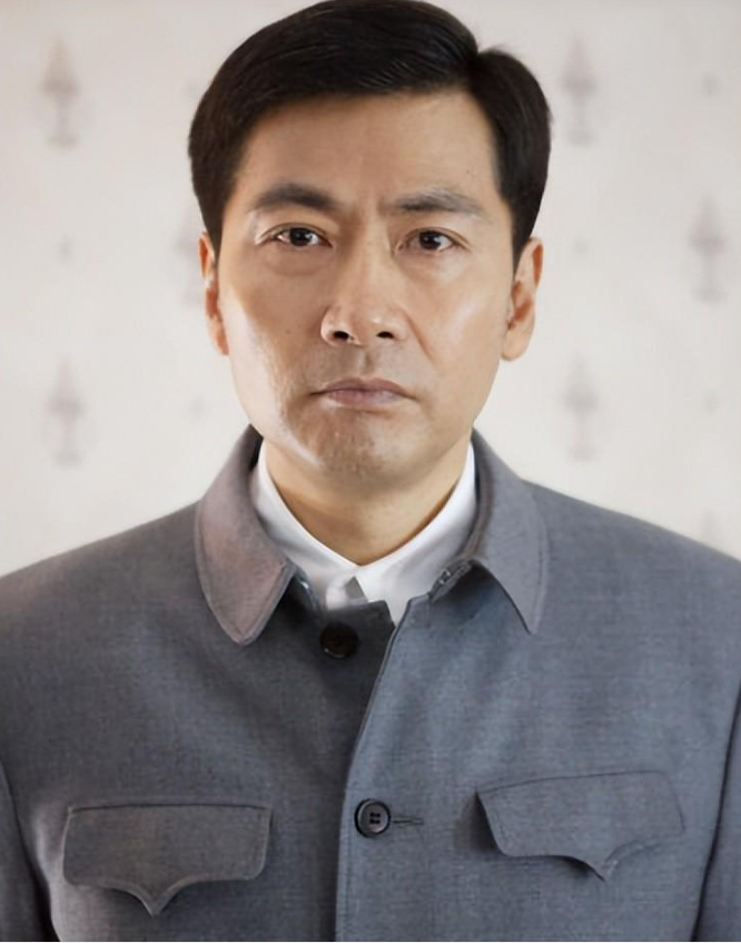 陆剑民|出道36年不温不火，老婆却靠一首歌吃了35年，如今成春晚常客