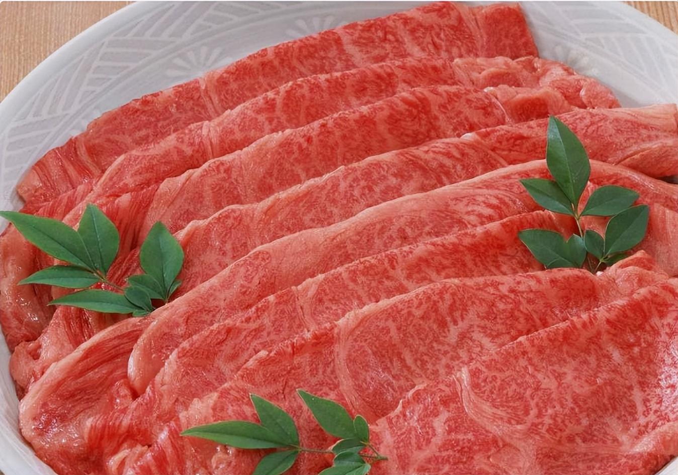 韩寒|“顶级富婆”李湘！一顿早餐7000元，每月伙食费高达65万元