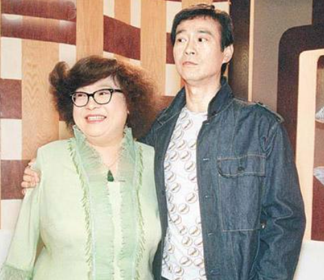 郑欣宜风波后首露面，神态憔悴身材暴瘦，6800万遗产疑被男友败光