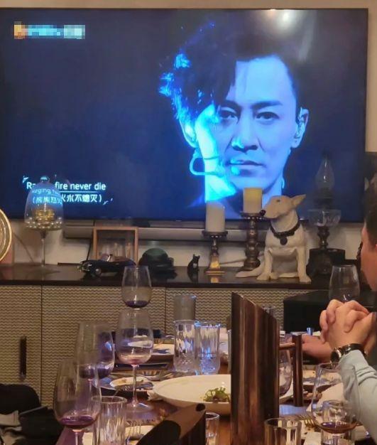 林峰|43岁林峯私下近照曝光,发际线后移,节目戴假发片惹争议