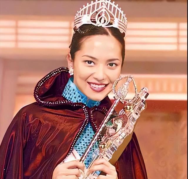 嫁内地小明星的富婆港星,大龄产子,被婆婆嫌弃,各有各的苦衷