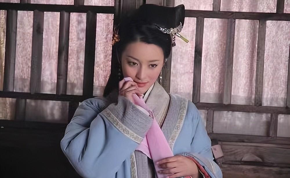 从“最美潘金莲”沦为“臃肿大妈”，甘婷婷这些年到底经历了什么