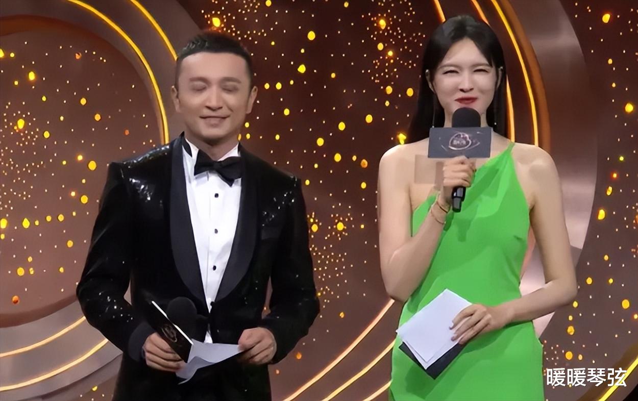 胡歌|胡歌爆冷获奖赢肖战,唐嫣被拦门外,赵丽颖不去参加才是人间清醒