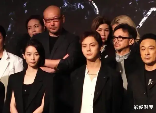 梁静这次彻底愤怒：用法院传票猛烈反击丁昱彤，女方狂删微博求助管虎