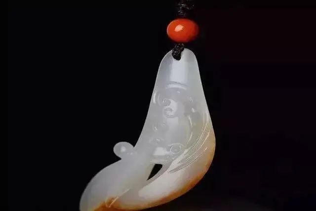 银行|三分钟教你如何看待和田玉的油润性?