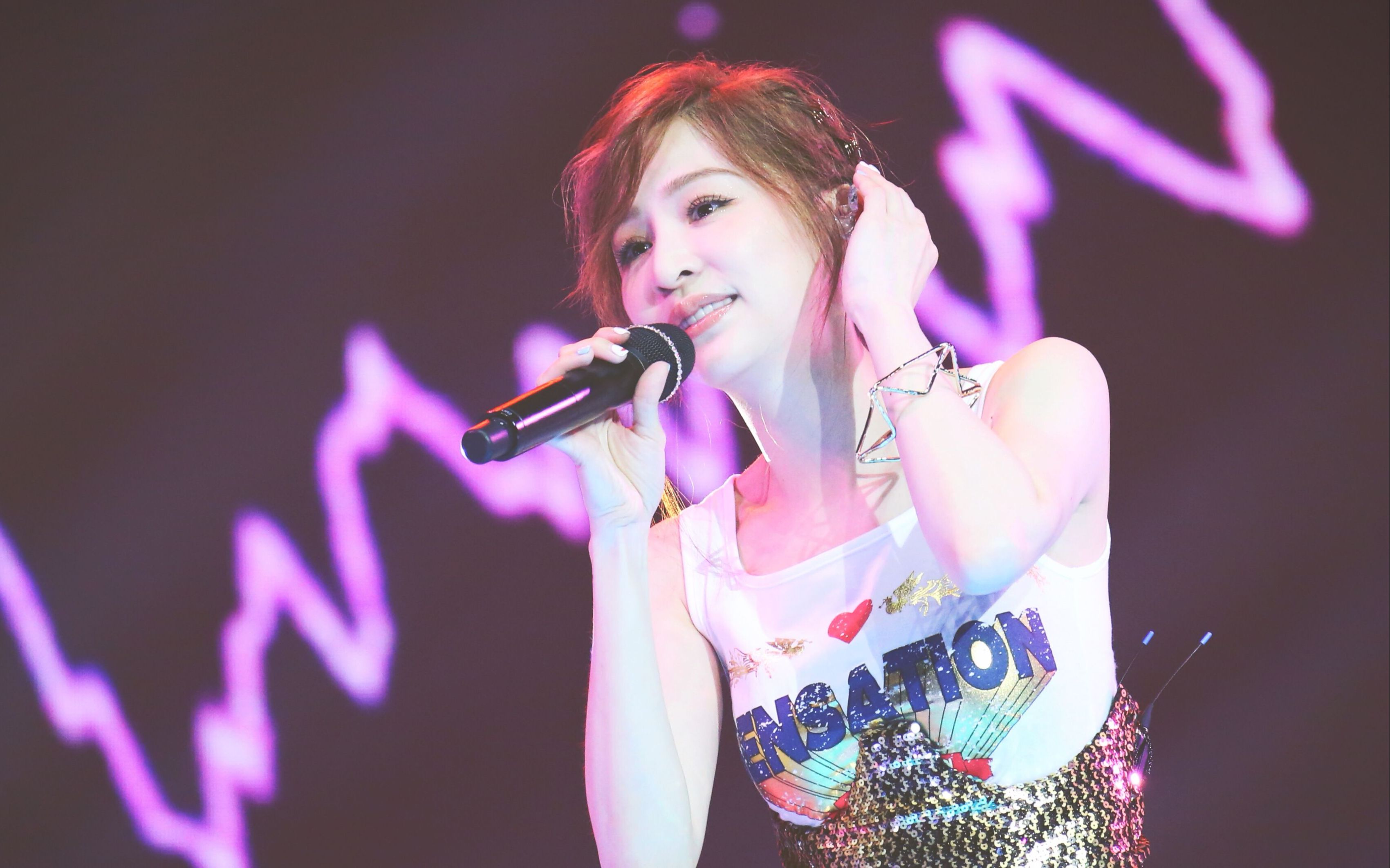 41岁王心凌不幸病倒入院!术后仍需时间恢复,档期排满工作很繁忙