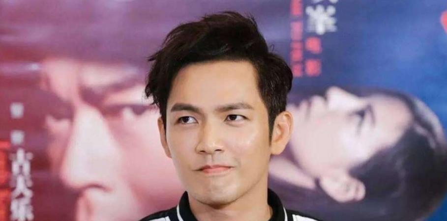 从一线顶流到无人问津,钟汉良为啥不火了呢?