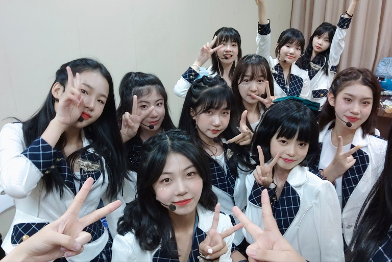 娱记曝女团私生活混乱，多人与老板地下情，粉丝送礼即可相约酒店