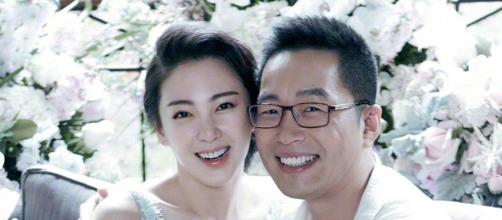 35岁的张雨绮,被官网点名,成了全网最大的一个“笑话”