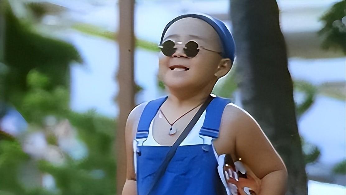 九位长“残”的童星:因为肥胖被北影拒绝,头秃沦为路人,丑态各异