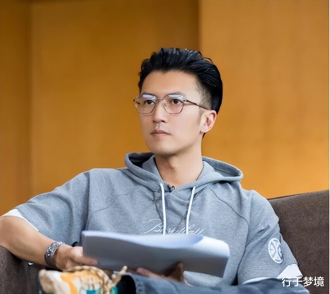 张柏芝晒出证据，原来谢霆锋藏得这么深