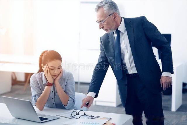 每天都想直接提离职,裸辞真的能为我们带来重启人生的机会吗?