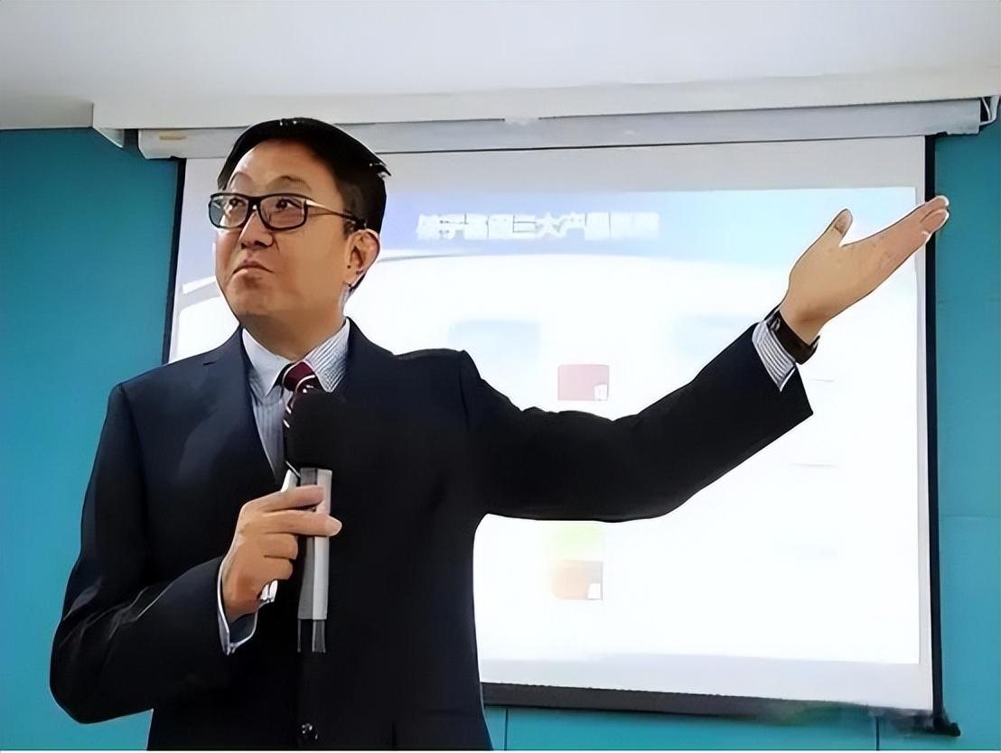 虚假宣传|疫情死灰复燃?“核酸造假大王”张核子现身:狂挣十几亿安全落地!