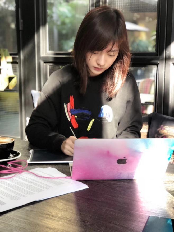 我，985本科毕业生，年薪百万的职场精英，却被孩子搞得精疲力尽